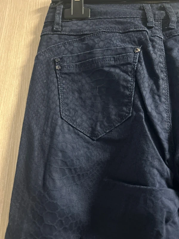 Pantalon coupe skinny taille 38 couleur marine - photo numéro 8