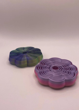 Small flower fidget, brand: NO LABEL, condition: New without tags, £1.99, £2.79 includes Buyer Protection