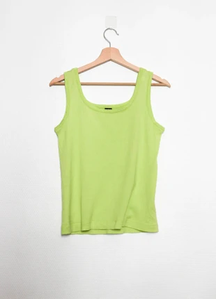 Lime green tank top with ribbing | Débardeur vert nervuré, marque: Vintage, état: Très bon état, taille: L / 40 / 12, 8,00 €, 9,10 € Protection acheteurs (Pro) incluse
