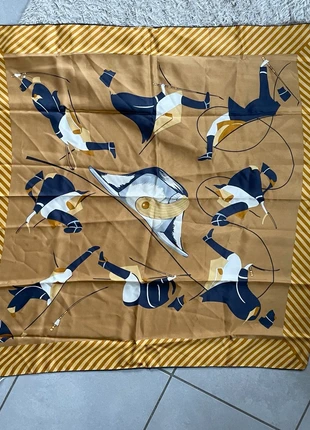 Foulard en soie Odile St Germain, marca: soieries brochier, estado: Muito bom, €30.00, €32.20 inclui Proteção do Comprador