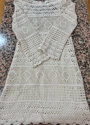Vestido creme rendado de malha curto com manga comprida, marca: Springfield, estado: Bom, tamanho: M / 38 / 10, €6.00, €7.00 inclui Proteção do Comprador