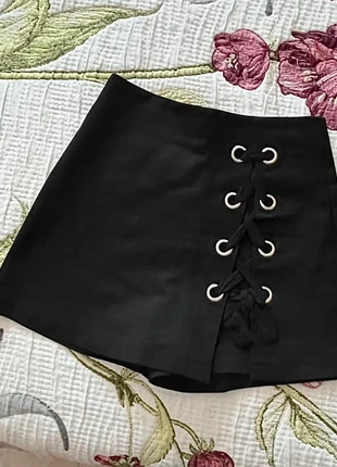 Skort Negra Stradivarius, marque: Stradivarius, état: Très bon état, taille: XS / 34 / 6, 5,00 €, 5,95 € Protection acheteurs incluse