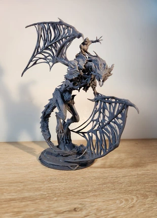 Figurine de roi goule sur dragon zombie ki fé peur., marke: Fantasy, zustand: Neu, 40,00 €, 42,70 € beinhaltet Vinted-Käuferschutz Pro