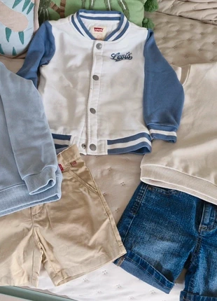 Sudaderas Levis+pantalones, marque: Levi's, état: Très bon état, taille: 24-36 mois / 92 cm, 25,00 €, 26,95 € Protection acheteurs incluse