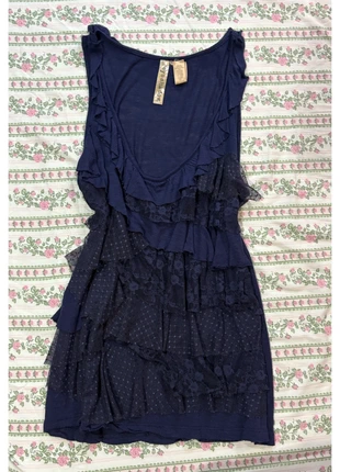 Navy Lace Tank Top, brand: Eyeshadow, condition: Good, size: 14 / L, $4.00, $4.90 includes Buyer Protection