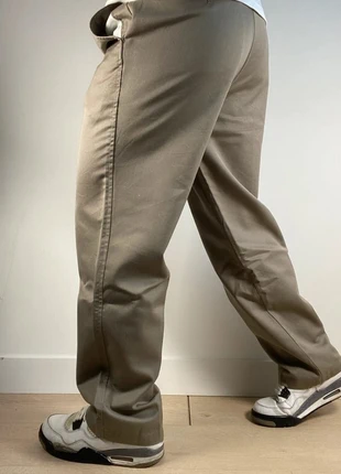 Pantalon chino Dockers beige coupe droite, marque: Dockers, état: Bon état, taille: W32 | FR 42, 15,00 €, 16,45 € Protection acheteurs (Pro) incluse