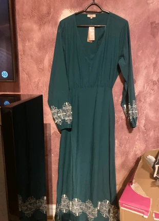 Très jolie robe longue taille 42, marque: Etam, état: Neuf sans étiquette, taille: XL / 42 / 14, 13,00 €, 14,35 € Protection acheteurs incluse