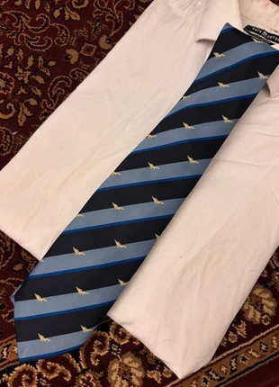 Cravate à rayures bleu avec motifs d’oiseau cravate magnifique, marke: Vintage Dressing, zustand: Sehr gut, 5,00 €, 5,95 € beinhaltet Vinted-Käuferschutz Pro