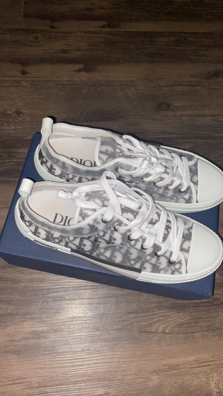 B23 low top sneaker White and Black Dior Oblique Canvas Vinted