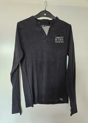 Sweat a manche longue, marque: URBAN DISTRICT, état: Satisfaisant, taille: S, 3,00 €, 3,85 € Protection acheteurs incluse