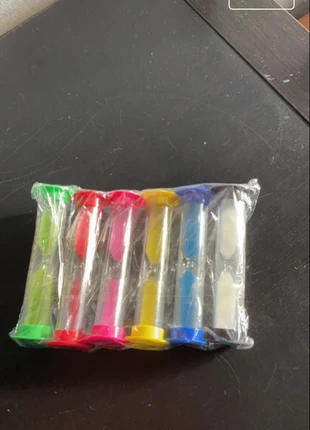 6 sabliers colorés, merk: CM, staat: Heel goed, maat: 4 jaar / 104 cm, € 8,00, € 9,10 inclusief Kopersbescherming