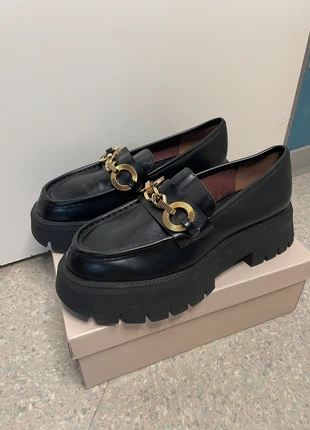 Chaussure Zara class noire vintage taille 36, marque: Zara, état: Neuf sans étiquette, taille: 36, 17,50 €, 19,08 € Protection acheteurs incluse