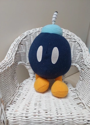 #BB2 -  Nintendo - peluche mario bob-omb sonore, marke: Nintendo, zustand: Sehr gut, größe: Einheitsgröße, 12,00 €, 13,30 € beinhaltet Vinted-Käuferschutz Pro