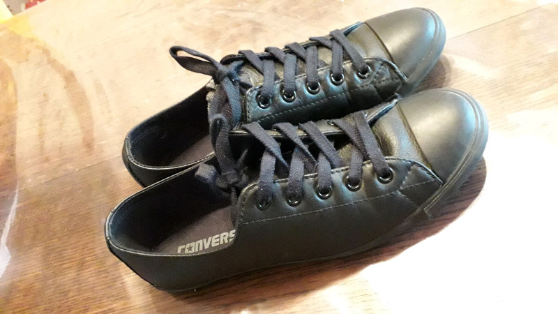 Converse cuir noire femme