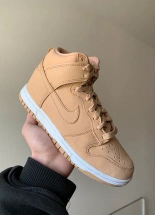 Nike dunk high, marque: Nike, état: Neuf avec étiquette, taille: 36.5, 46,00 €, 49,00 € Protection acheteurs (Pro) incluse