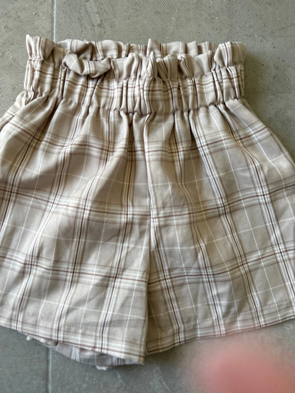 Short à carreaux habillé beige - photo numéro 2