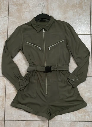 Combishort kaki Tally Weijl, marque: Tally Weijl, état: Bon état, taille: M / 38 / 10, 5,00 €, 5,95 € Protection acheteurs incluse