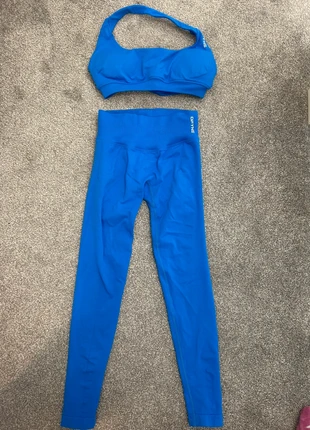 DFYNE gym set size xs sports bra and leggings, brand: DFYNE, condition: Very good, size: XS / UK 4-6, £33.00, £35.35 includes Buyer Protection