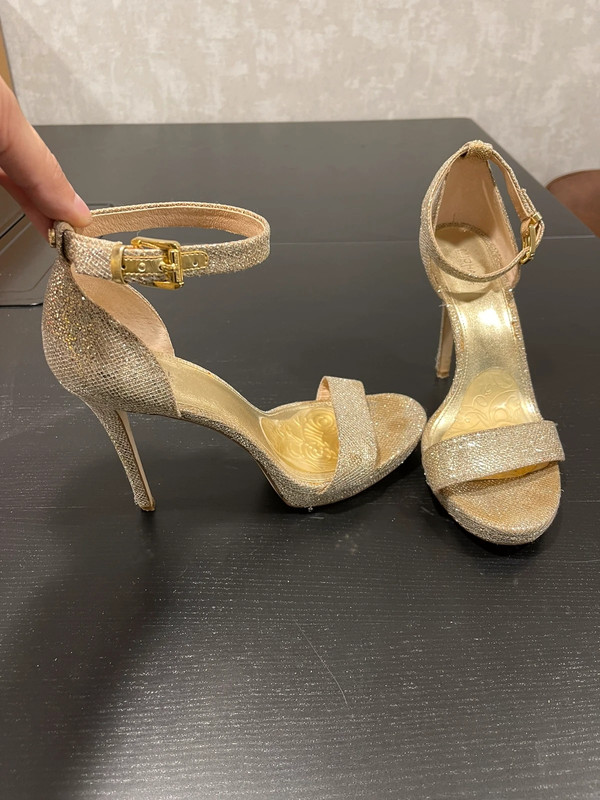 Michael kors clearance champagne shoes