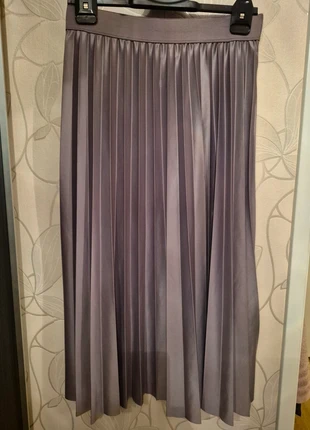 Plisse rok, merk: Vila, staat: Nieuw zonder prijskaartje, maat: XL / 42 / 14, € 16,00, € 17,50 inclusief Kopersbescherming