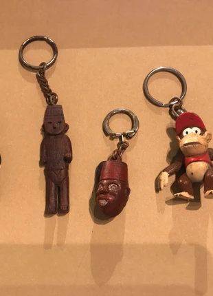Lot de 5 Porte-Clés Collector - Vintage Années 1990, marke: Nintendo, zustand: Gut, größe: Einheitsgröße, 40,00 €, 42,70 € inklusive Vinted-Käuferschutz