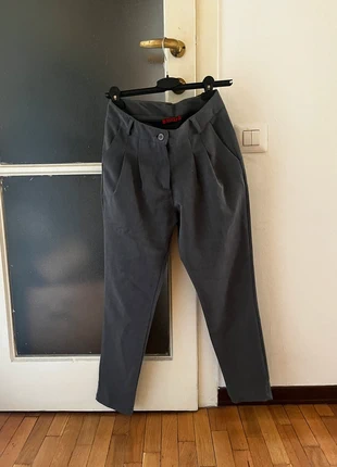 LOTTO 2 Pantaloni, marca: Stradivarius, estado: Muito bom, tamanho: S / 36 / 8, €8.00, €9.10 inclui Proteção do Comprador