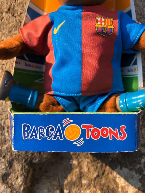 Peluche poupée Samuel Eto’o - Barça Toons 4