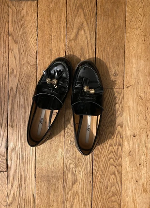 Mocassins Zara noirs, marca: Zara, estado: Muito bom, tamanho: 37, €15.00, €16.45 inclui Proteção do Comprador