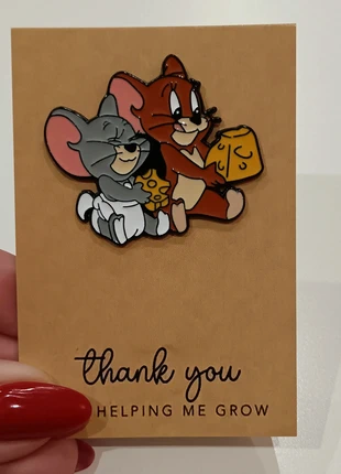 Pin Tom y Jerry con queso, marca: Perfecto, estado: Muy bueno, 2,95 €, 3,80 € Protección al comprador incluida