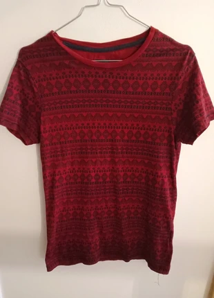 Tee-shirt motif ethnique, brand: Devred, condition: Good, size: S, €2.00, €2.80 includes Buyer Protection