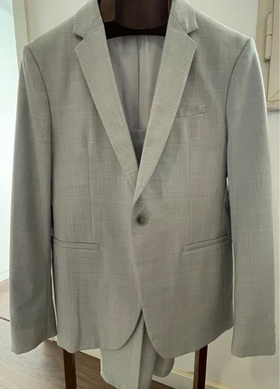 Fato Cinza Zara Homem , marca: Zara, estado: Nuevo sin etiquetas, tamaño: XL, 60,00 €, 63,70 € Protección al comprador incluida