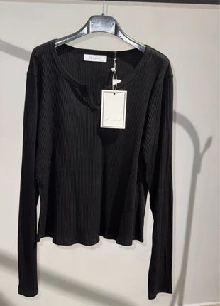 Maglia Nera Lunga Manica - Taglia L/XL - Con cartellino, marque: Maglia, état: Neuf avec étiquette, taille: L / 40 / 12, 5,00 €, 5,95 € Protection acheteurs incluse