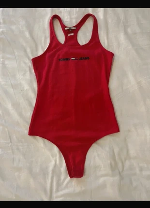 Body Tommy Hilfiger fuchsia – Taille XS – Très bon état, marque: Tommy Hilfiger, état: Très bon état, taille: XS / 34 / 6, 15,00 €, 16,45 € Protection acheteurs incluse