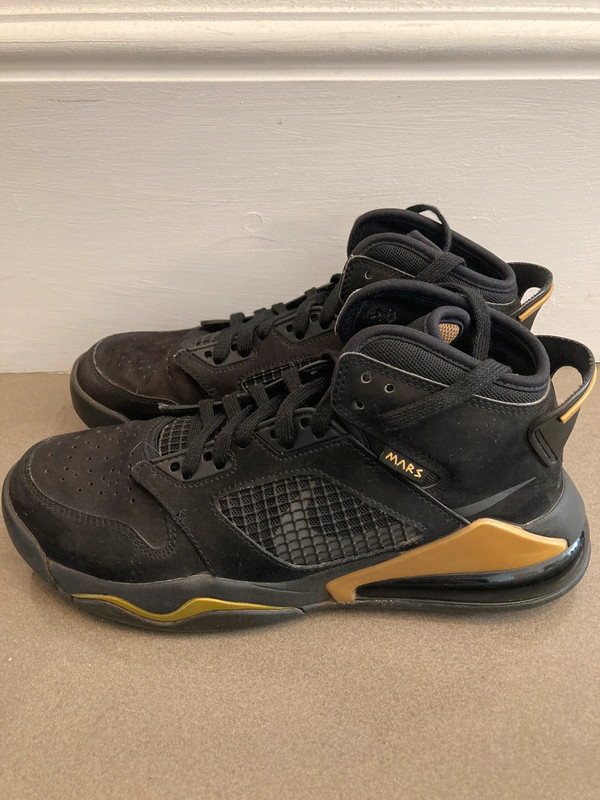 Nike Air Jordan Mars 270 Black and Gold Vinted