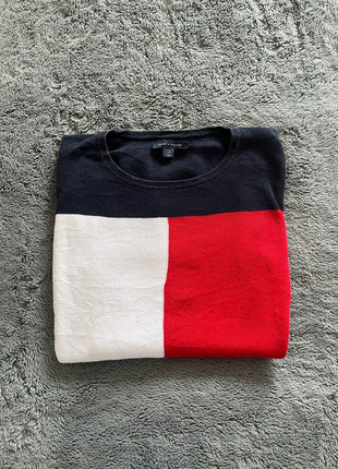 Pull Tommy Hilfiger Rouge/Blanc/Marine Taille S, brand: Tommy Hilfiger, condition: Very good, size: S, 6.00 €, 7.00 € includes Buyer Protection