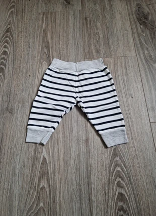 Pantalon, marque: Petit Bateau, état: Très bon état, taille: 6-9 mois / 68 cm, 4,00 €, 4,90 € Protection acheteurs incluse