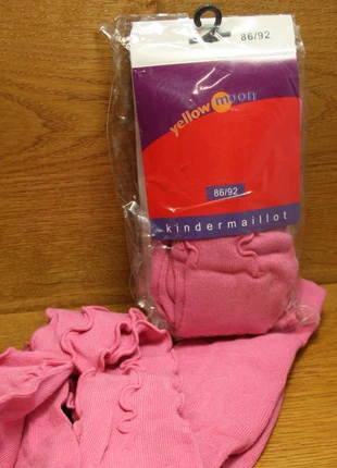 Maillot Yellow Moon 86-92 roze met ruche, merk: Yellow, staat: Nieuw met prijskaartje, maat: 18-24 maanden / 86 cm, € 3,00, € 3,85 inclusief Kopersbescherming Pro