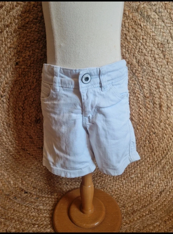 Short en jean blanc fille okaïdi 3ans 94 cm - photo numéro 2