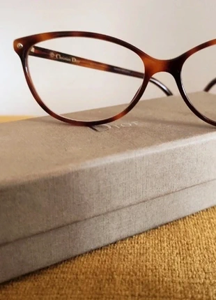 Lunettes Dior, marque: Dior, état: Très bon état, 35,00 €, 37,45 € Protection acheteurs incluse
