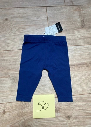 Legging maat 50, marque: Zeeman, état: Neuf avec étiquette, taille: Jusqu'à 1 mois / 50 cm, 2,00 €, 2,80 € Protection acheteurs incluse