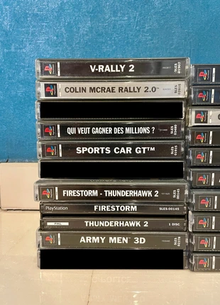 Unité ou lot / 16 Jeux Playstation 1 (PS1), zustand: Sehr gut, 10,00 €, 11,20 € inklusive Vinted-Käuferschutz