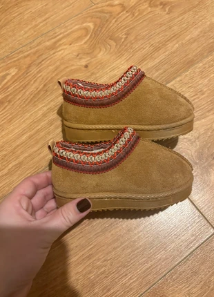 Tan boots, brand: Love Stories, condition: Very good, size: 21, €8.00, €9.10 includes Buyer Protection