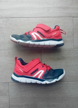 Scarpe da ginnastica bambino n. 32, marke: Decathlon, zustand: Sehr gut, größe: 32, 7,00 €, 8,05 € inklusive Vinted-Käuferschutz