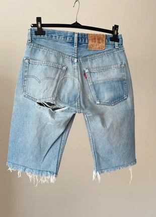 Levi’s 1980s Shorts - Hand-Painted Pluto, marke: Levi's, zustand: Sehr gut, größe: S, 60,00 €, 63,70 € inklusive Vinted-Käuferschutz