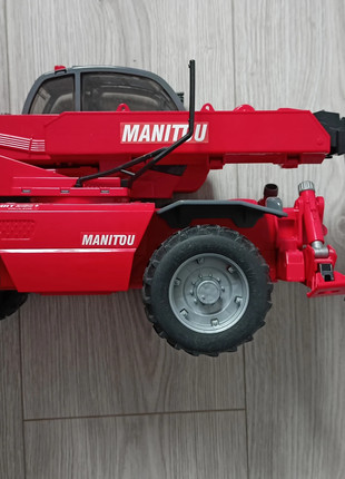 Obrázek k inzerátu: Manipulator, auto Manitou teleskopowy MRT 2150 Bruder