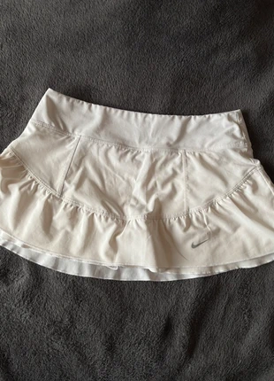 Nike Minirock Skort Weiß S Vintage 2000er, merk: Nike, staat: Heel goed, maat: S / 36 / 8, € 32,00, € 34,30 inclusief Kopersbescherming