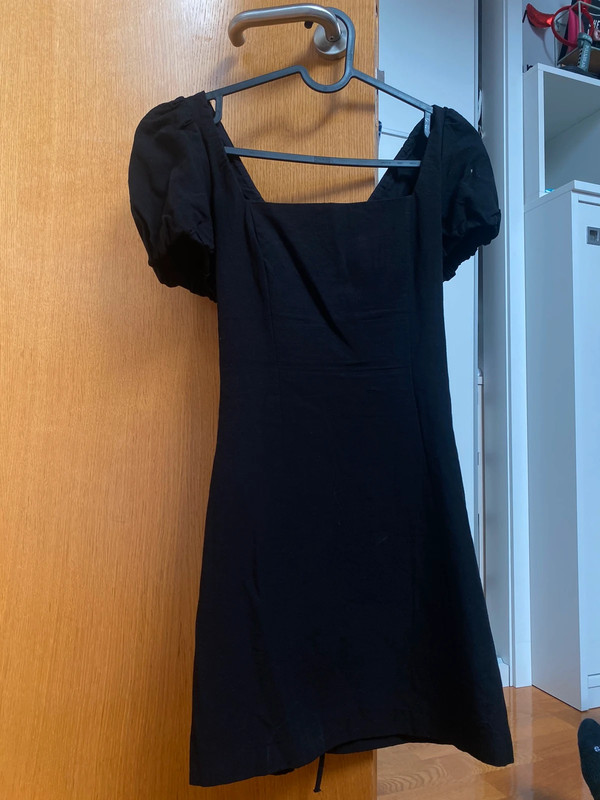 Vestido nini negro con detalle en la espalda 1