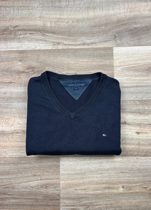 Sweat / Pull col en V Tommy Hilfiger homme bleu marine logo brodé taille L 100% coton, marque: Tommy Hilfiger, état: Très bon état, taille: L, 12,00 €, 13,30 € Protection acheteurs incluse