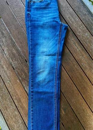 📌 Straight leg jeans – Time and True maat 8 US, merk: time and true, staat: Goed, maat: L / 40 / 12, € 3,00, € 3,85 inclusief Kopersbescherming