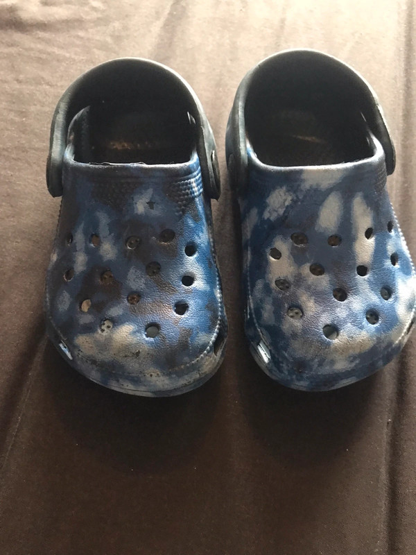 Crocs size 4 Vinted